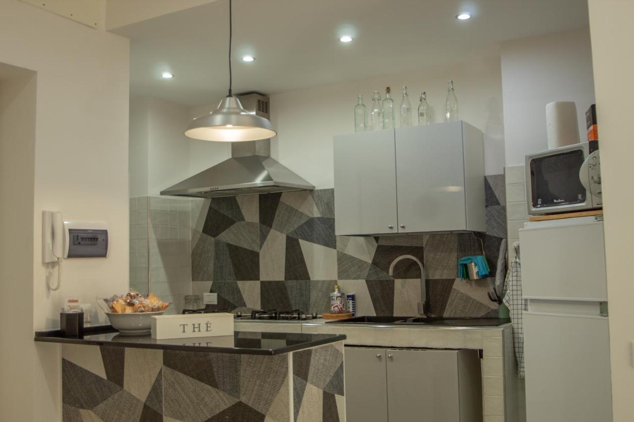 Fcr Rome Apartments Vacanze Romane Buitenkant foto